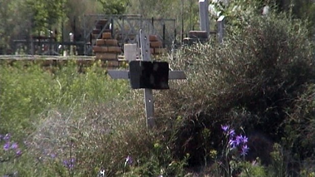 The only remaining grave from 1942