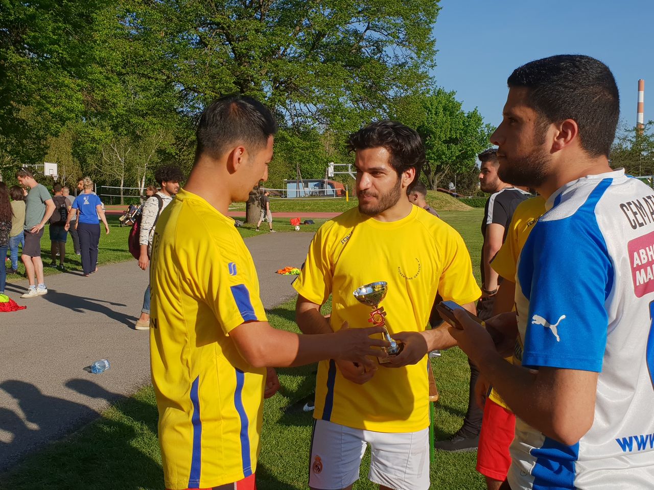 Kicken für Toleranz; Kicken gegen Homophobie;