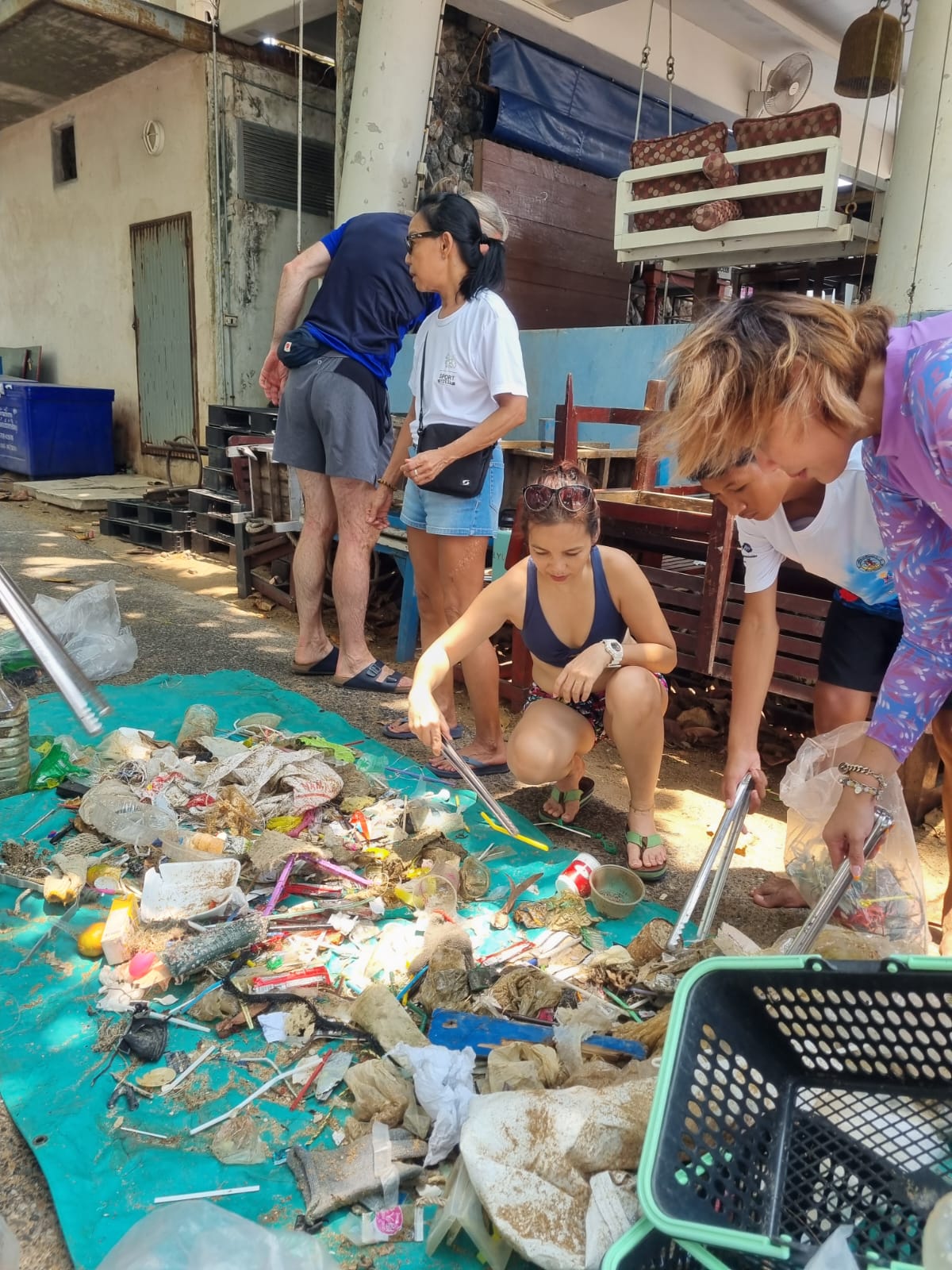 Thailand-beach-clean-up-rubbish