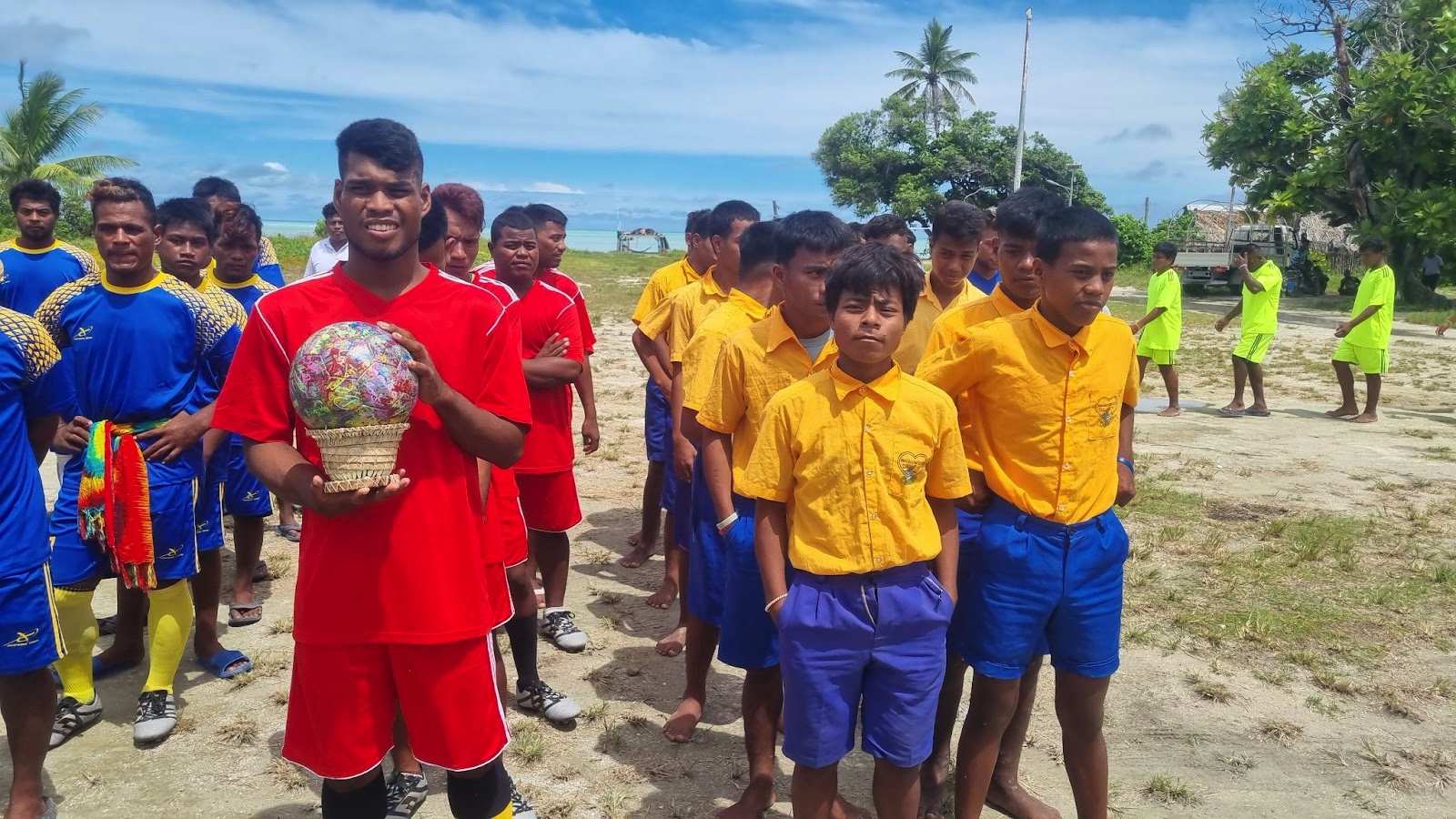 Play of Colors in North Tarawa team red