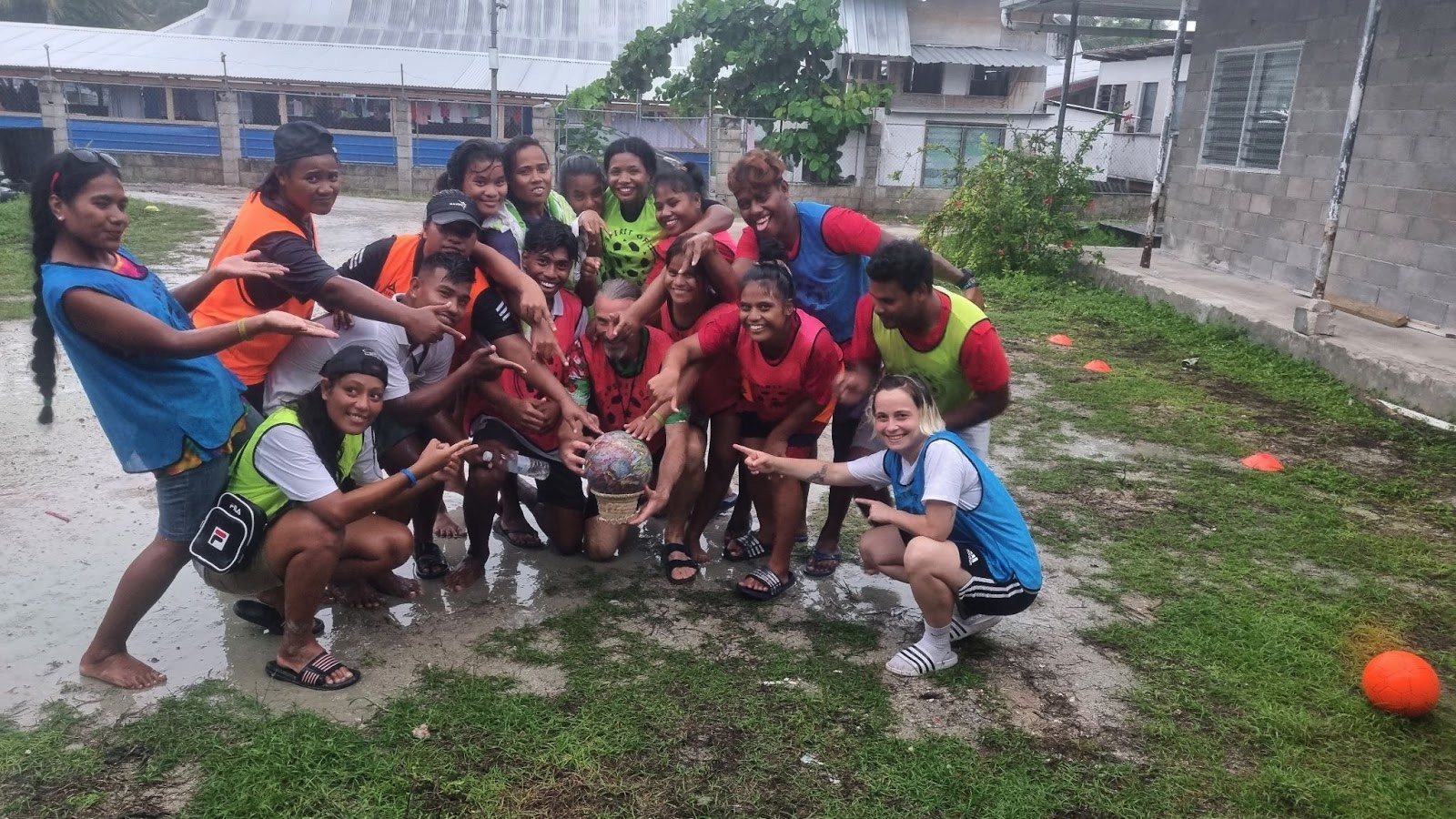 grouppicture Fair Play football workshop South Tarawa