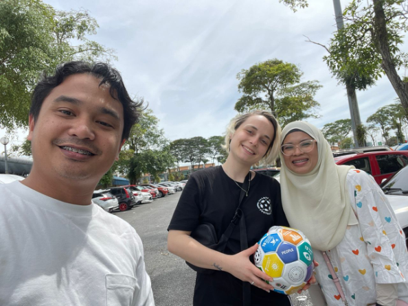 Iris with Lydia and her husband in Johru Bahru