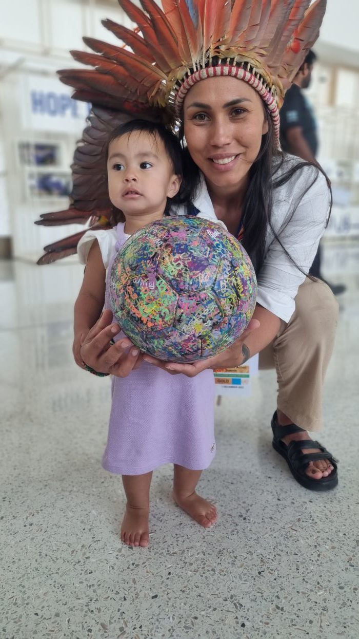 Isa from Instituto Zag and her daughter
